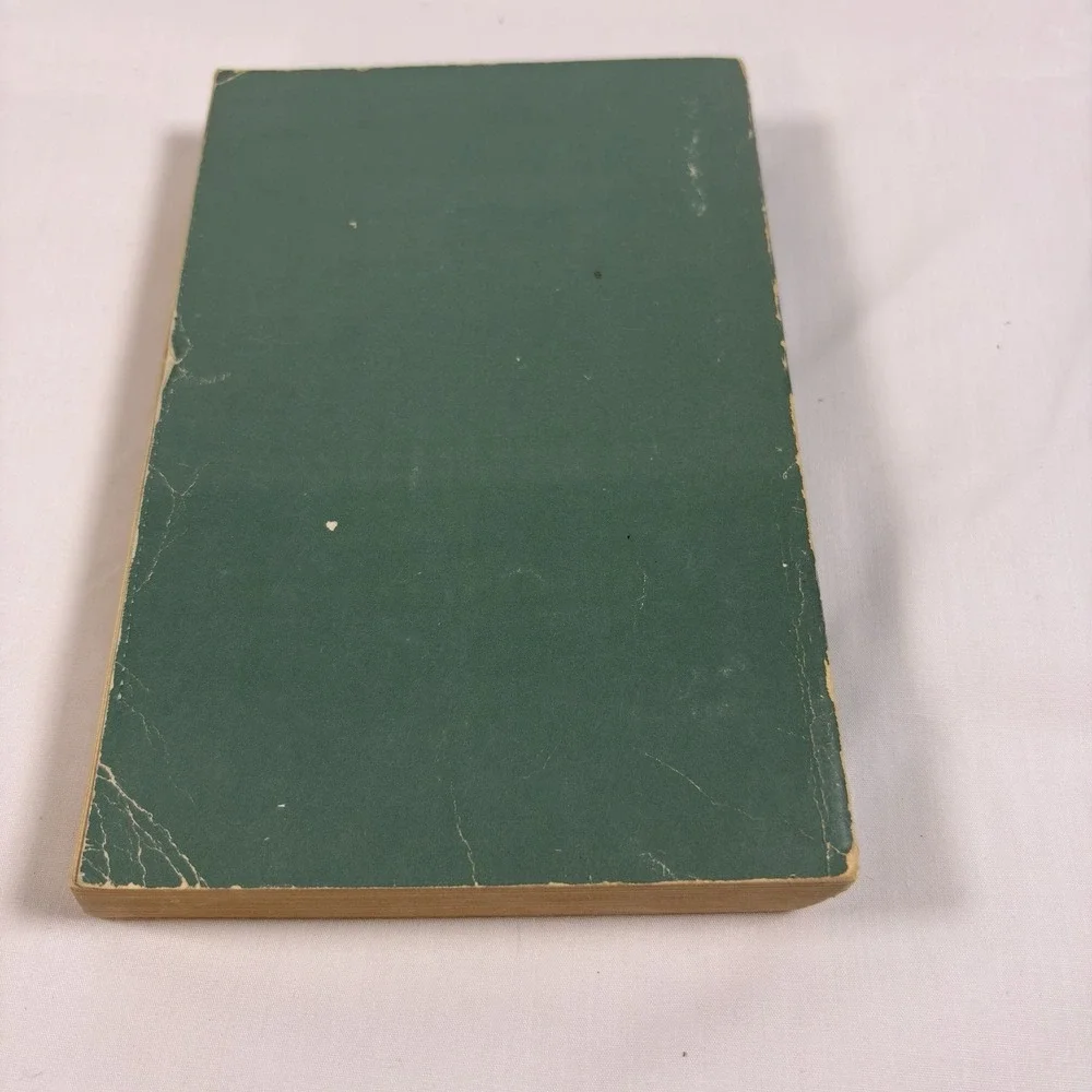 Great Expectations Charles Dickens 1951 Rinehart Editions  E-348